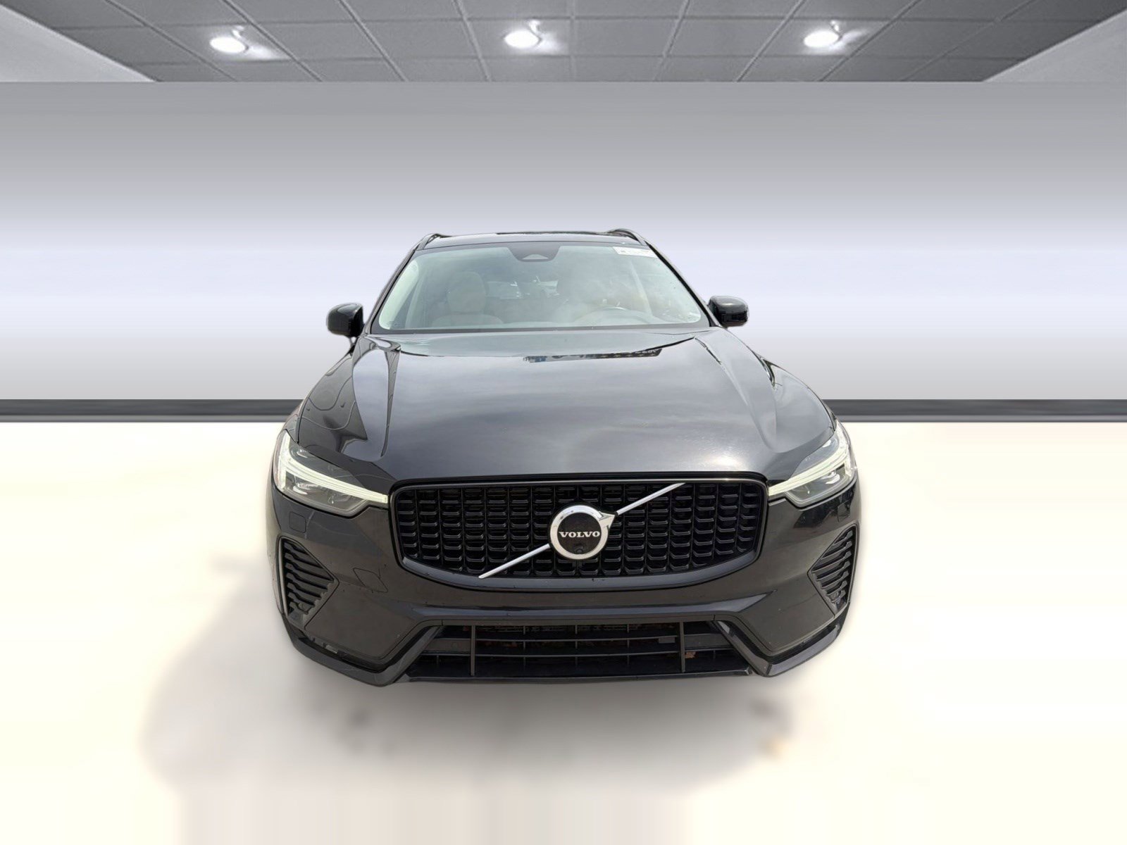 Certified 2023 Volvo XC60 B5 Plus w/ Climate Package AWD/4WD image 6
