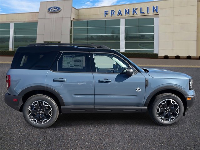 New 2025 Ford Bronco Sport Outer Banks w/ Outer Banks Tech Package+ image 8