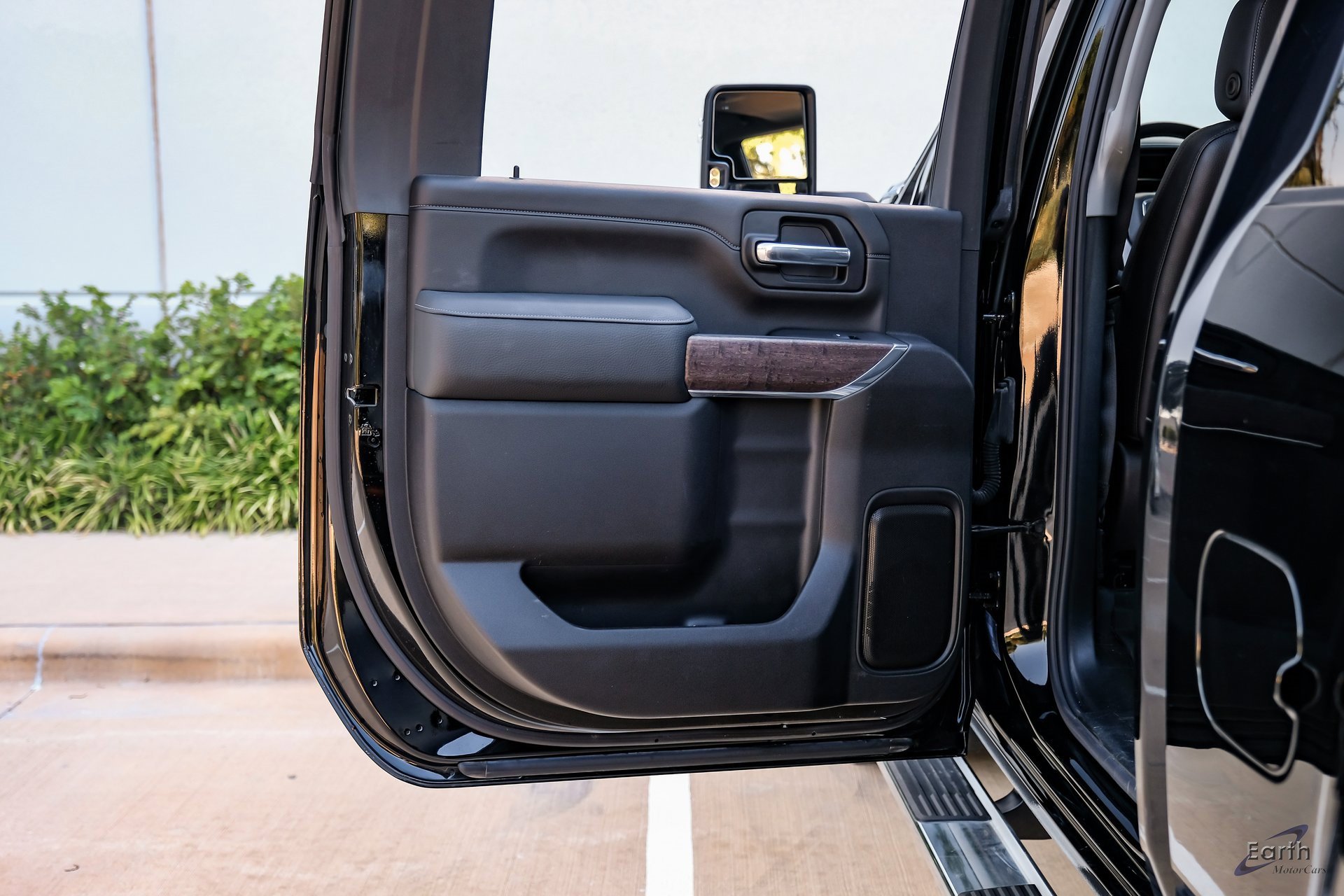 Used 2022 GMC Sierra 3500 Denali w/ Technology Package image 85