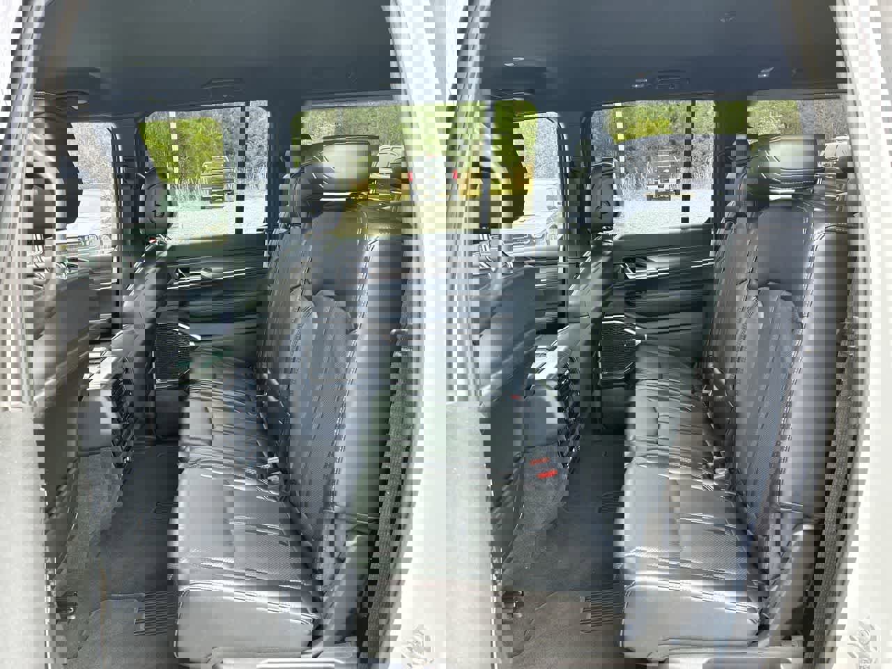 Used 2024 Jeep Wagoneer Series II w/ Flexible Seating Group image 25