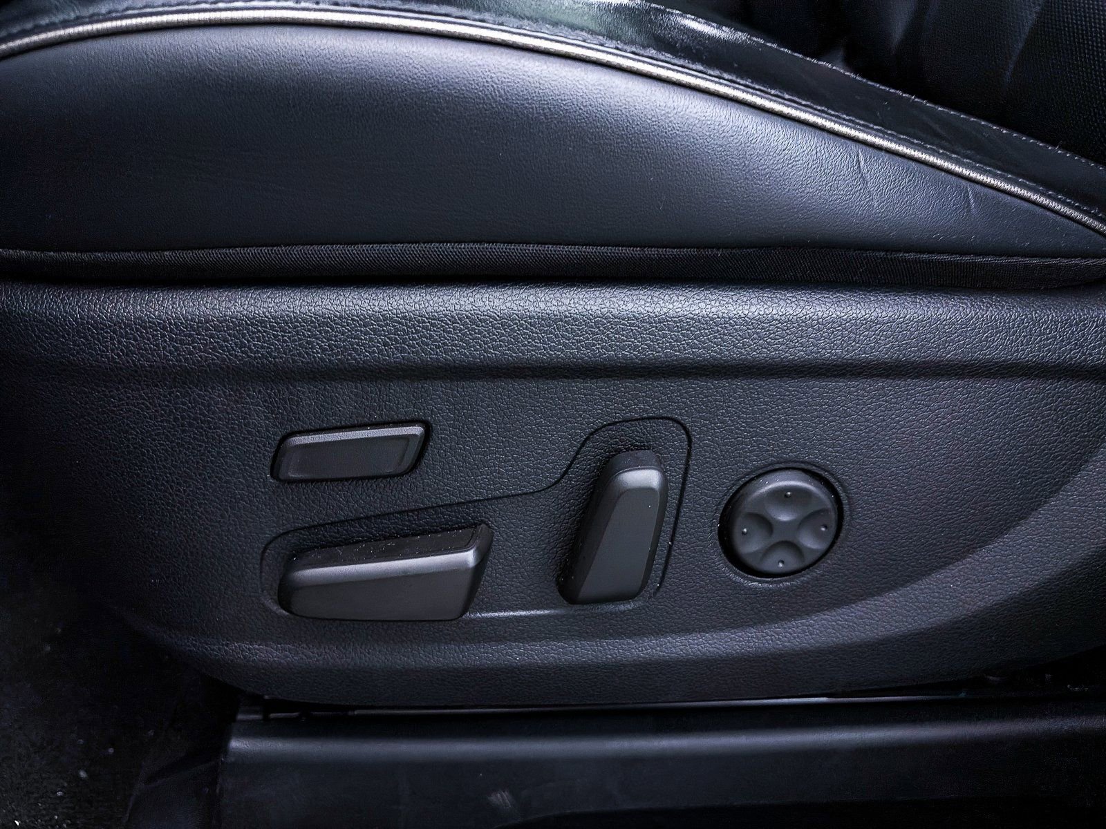 Used 2020 Hyundai Palisade Limited image 20