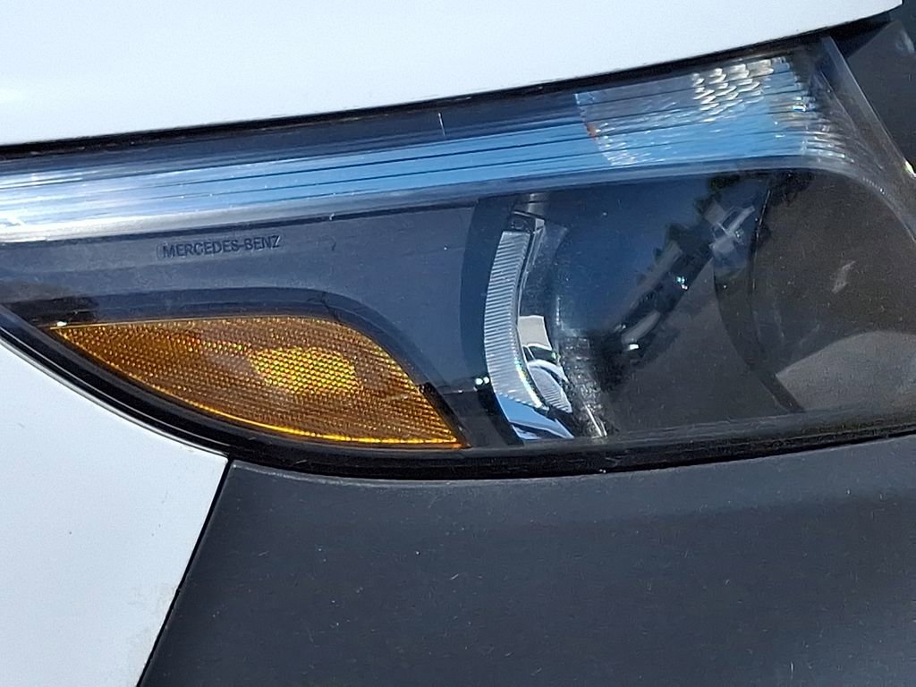Used 2023 Mercedes-Benz Metris image 12