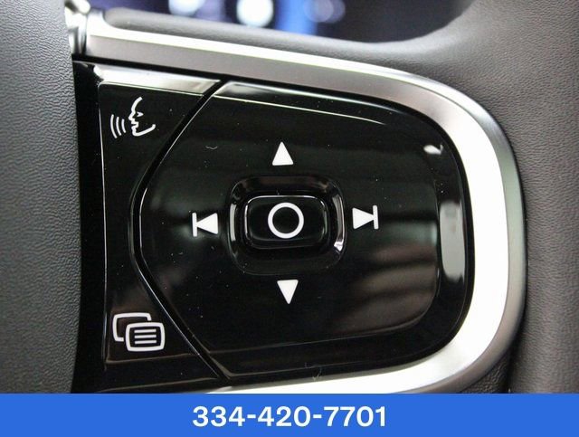 Used 2024 Volvo XC90 B6 Plus w/ Protection Package image 21