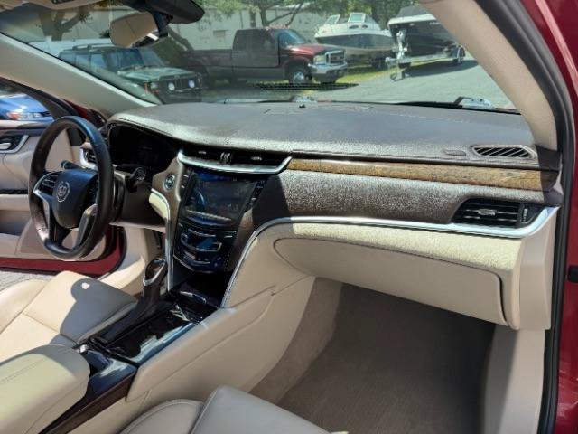 Used 2015 Cadillac XTS Luxury FWD image 33