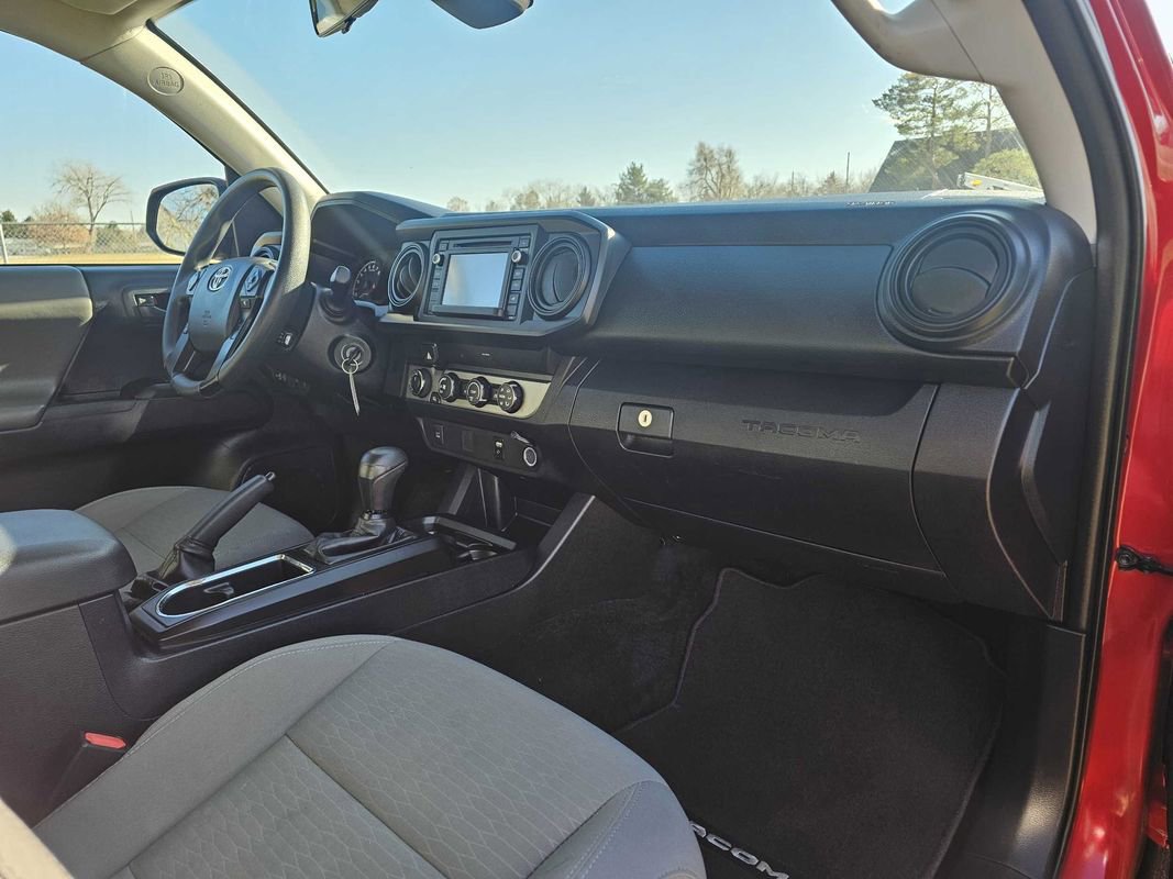 Used 2019 Toyota Tacoma SR w/ SR Convenience Package image 35