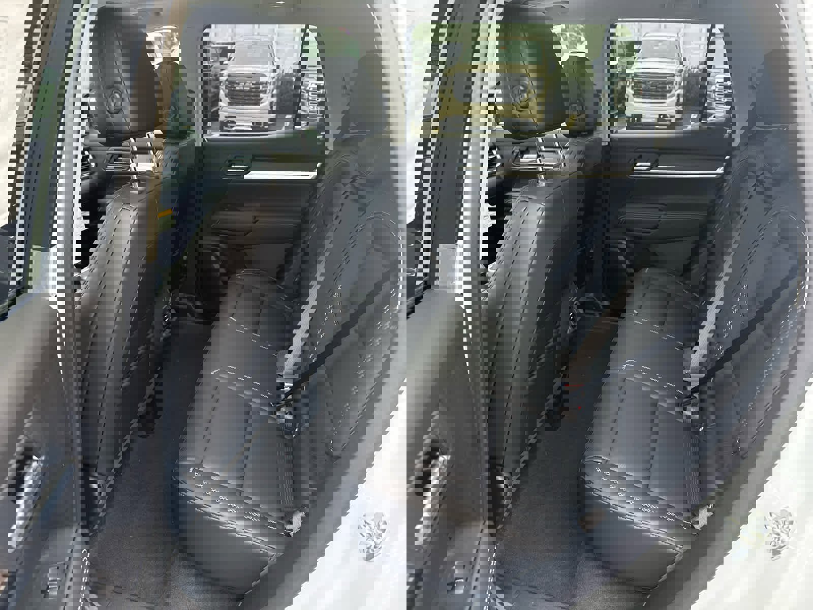 New 2026 GMC Terrain Denali w/ LPO, Floor Liner Package AWD/4WD image 23