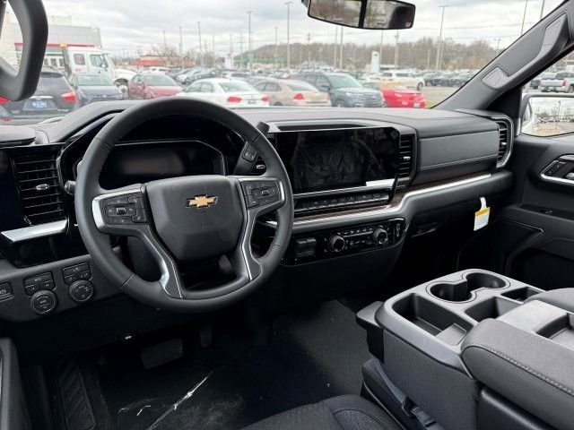 New 2026 Chevrolet Silverado 1500 LT image 17