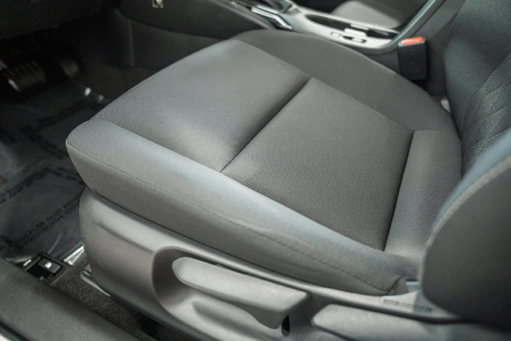 Used 2023 Toyota Corolla LE w/ Carpet Mat Package (TMS) FWD image 25