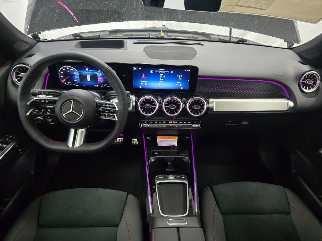 New 2026 Mercedes-Benz GLB 250 4MATIC image 17