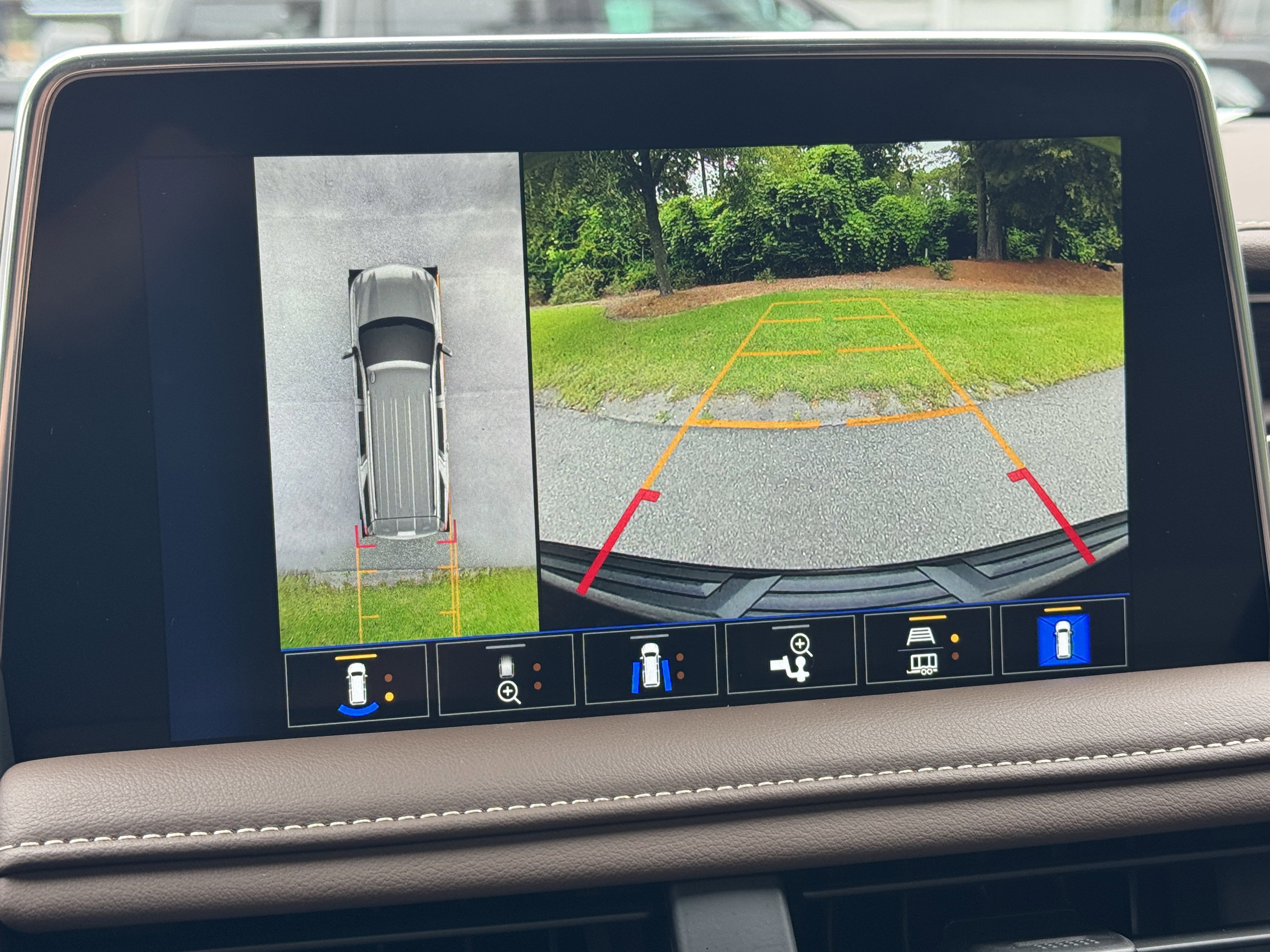 Used 2023 Chevrolet Tahoe High Country image 29