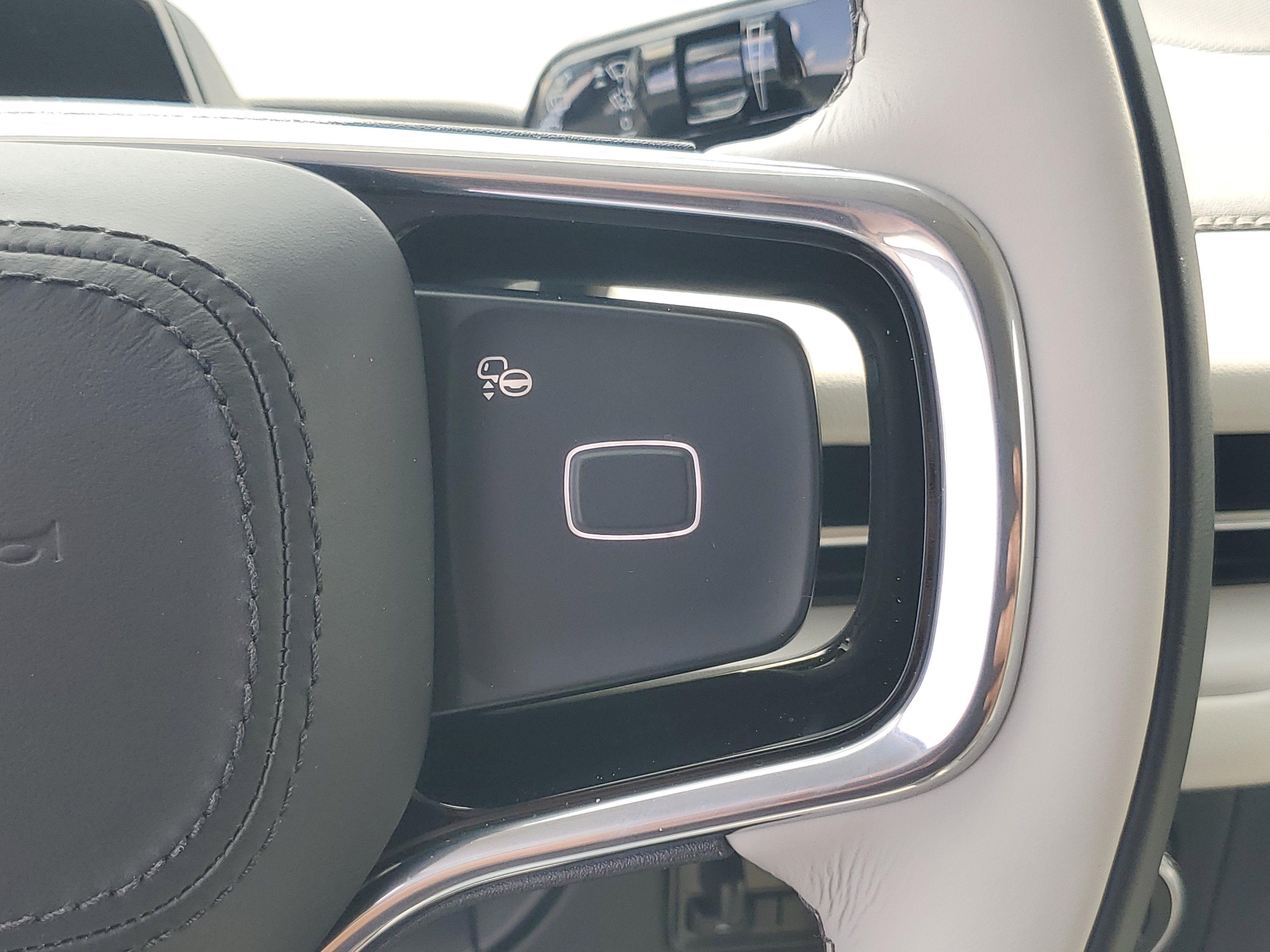 New 2026 Lincoln Navigator Reserve w/ Jet Appearance Package AWD/4WD image 18