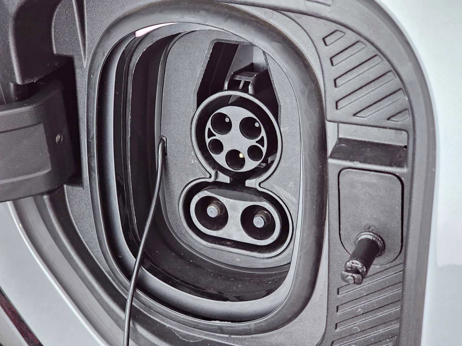 Used 2025 GMC Hummer EV 3X w/ Extreme Off-Road Package image 15