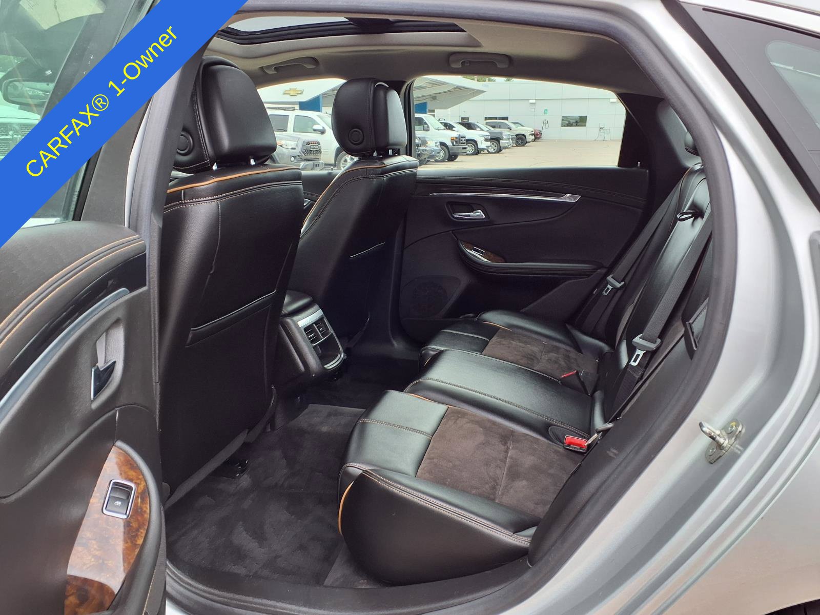 Used 2014 Chevrolet Impala LT w/ Premium Seating Package FWD image 10