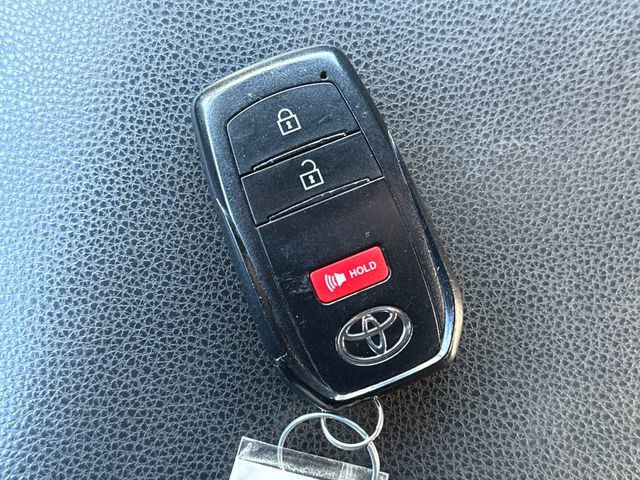 Used 2024 Toyota Tacoma TRD Off-Road AWD/4WD image 29