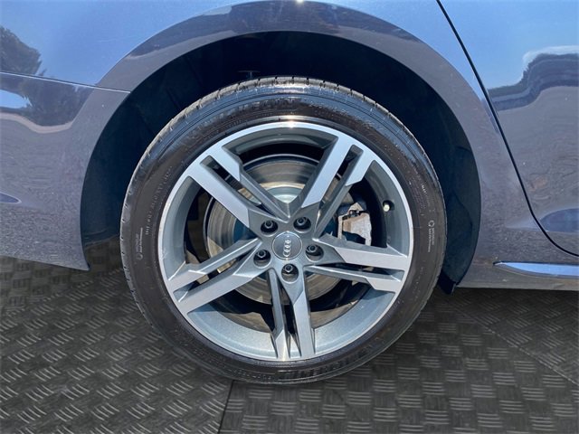 Used 2017 Audi A4 2.0T Premium Plus w/ Premium Plus Package image 35