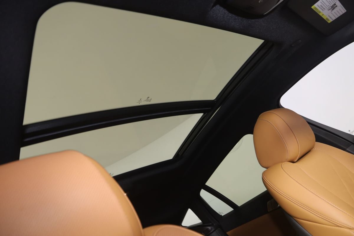 Used 2023 BMW X6 xDrive40i w/ Premium Package AWD/4WD image 12