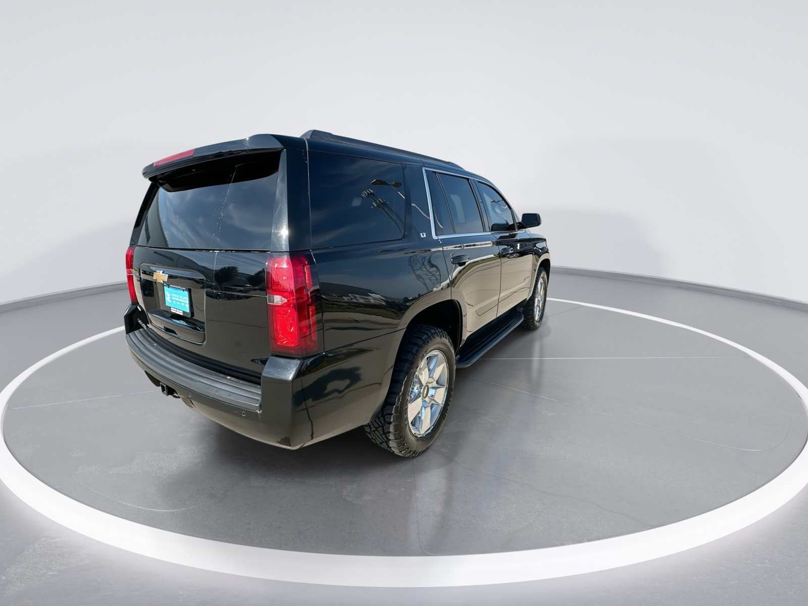 Certified 2019 Chevrolet Tahoe LT AWD/4WD image 8