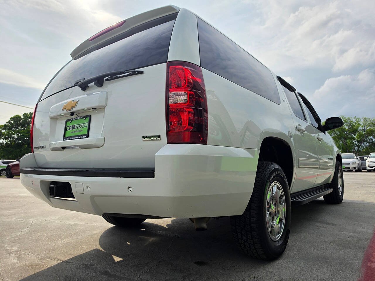 Used 2012 Chevrolet Suburban LT AWD/4WD image 11
