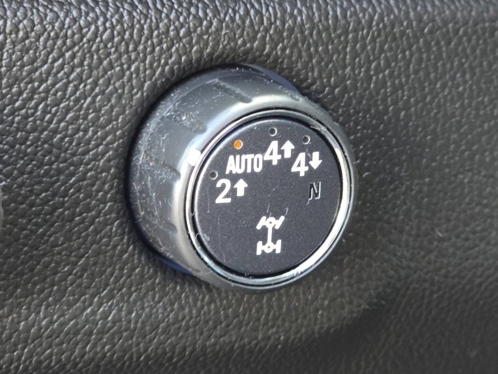 Used 2019 Chevrolet Colorado LT AWD/4WD image 9