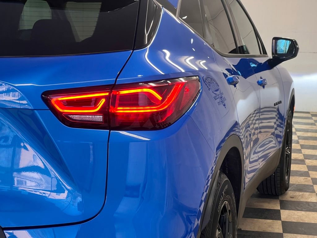 Used 2024 Chevrolet Blazer LT w/ Midnight/Sport Edition image 10