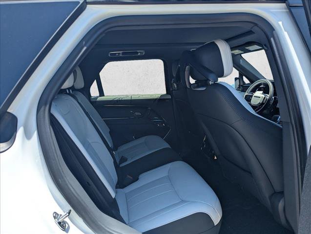 Used 2024 Land Rover Range Rover Sport Dynamic SE AWD/4WD image 14