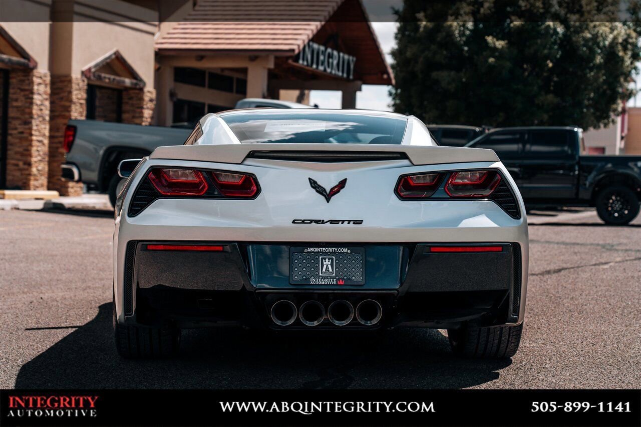 Used 2015 Chevrolet Corvette Stingray Coupe w/ 2LT Preferred Equipment Group RWD image 6