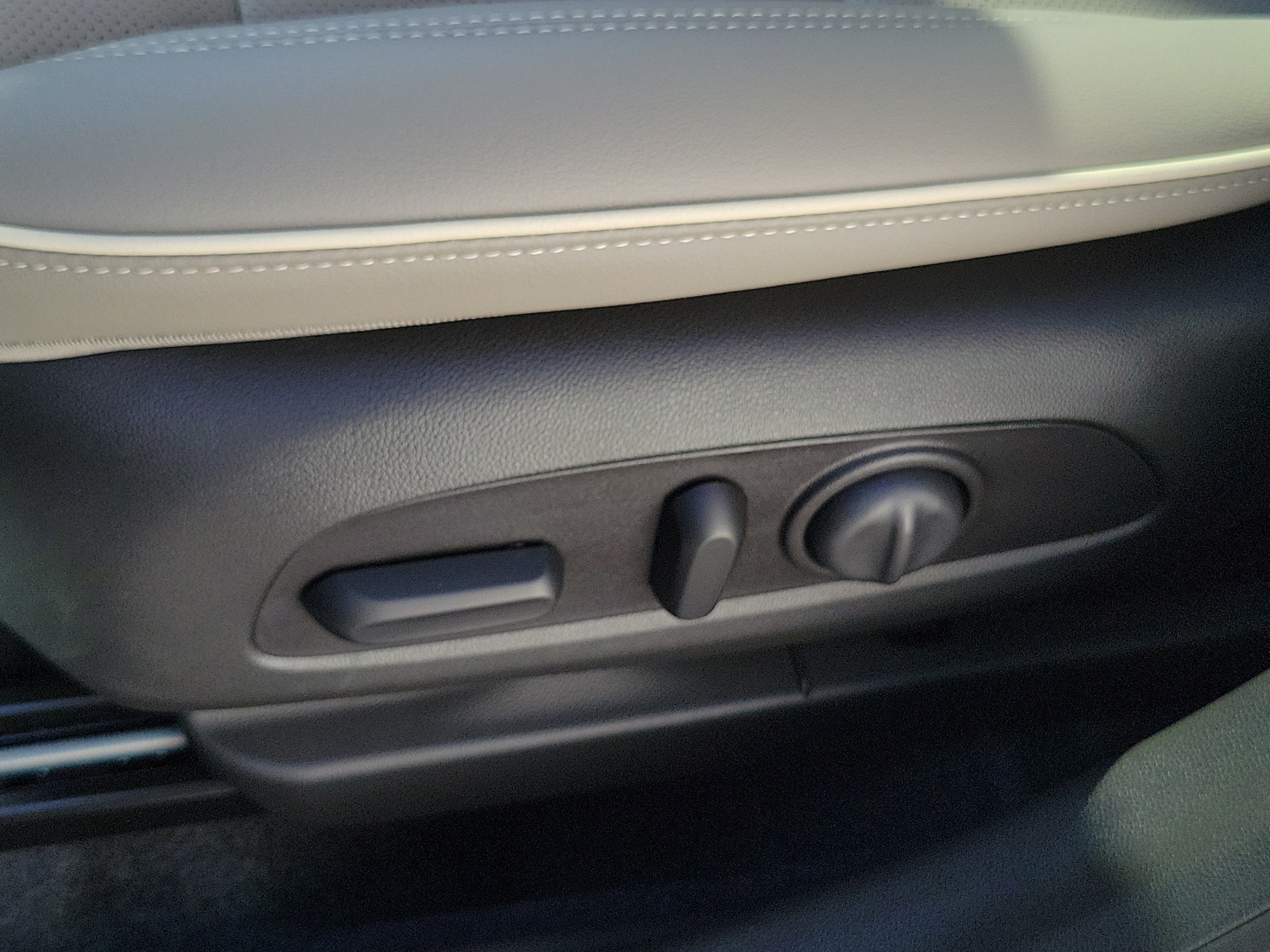 New 2026 Buick Envista Avenir FWD image 23