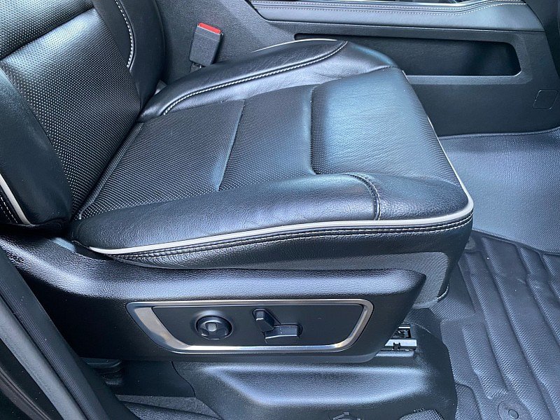 Used 2019 RAM 1500 Limited AWD/4WD image 31
