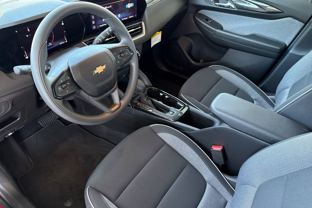 Used 2026 Chevrolet TrailBlazer LS w/ LS Convenience Package image 5