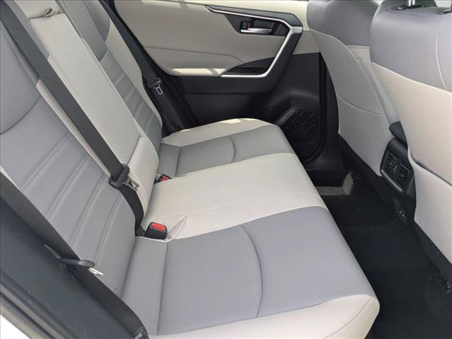Used 2022 Toyota RAV4 XLE Premium AWD/4WD image 19