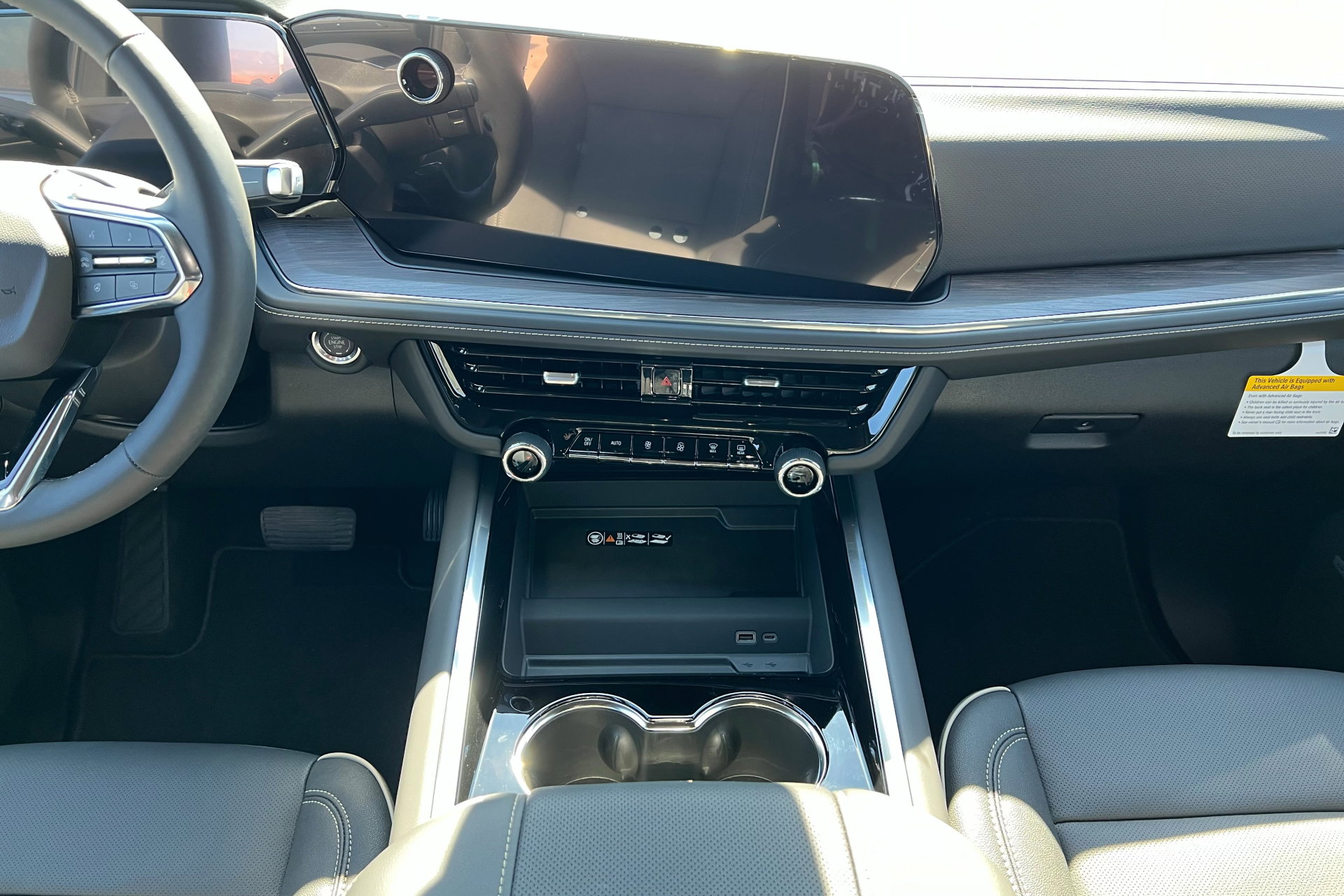 New 2026 Chevrolet Suburban Premier image 14