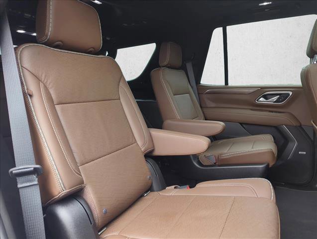 Used 2021 Chevrolet Tahoe High Country w/ Premium Package image 26