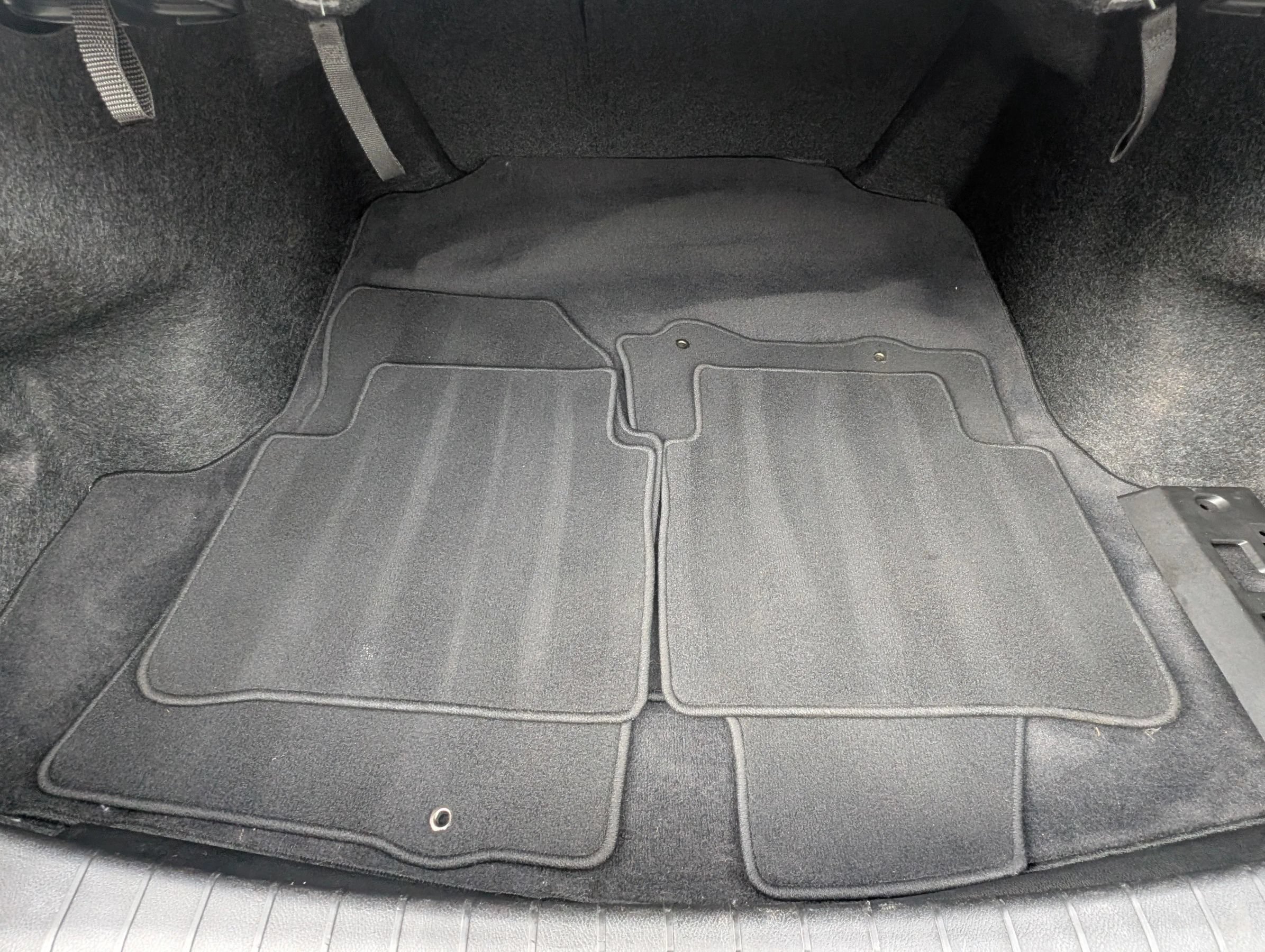 Used 2020 Nissan Maxima 3.5 SV w/ Floor Mat Group FWD image 7