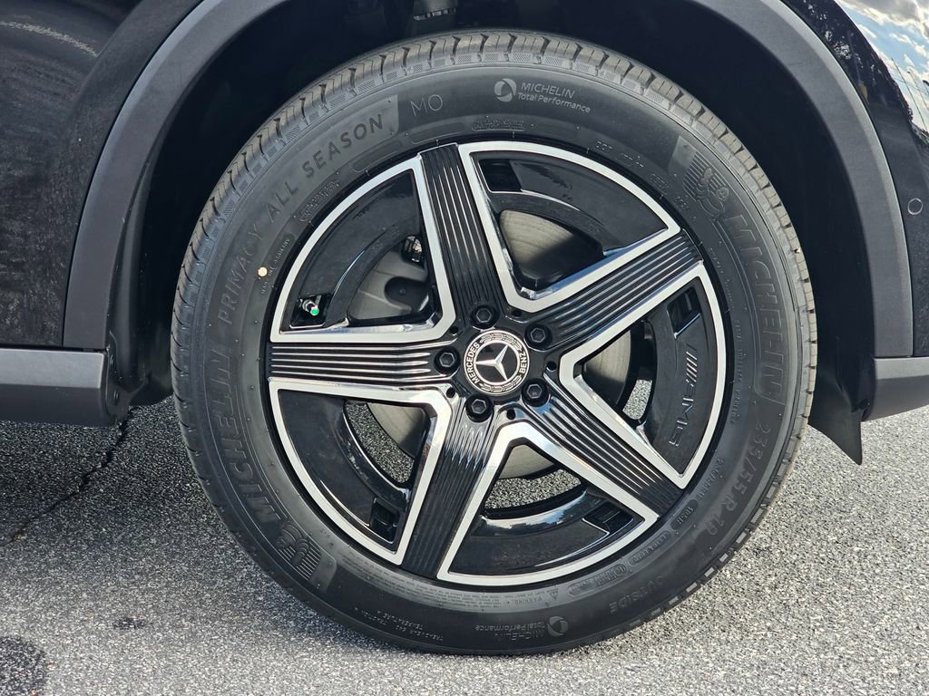 Used 2026 Mercedes-Benz GLC 300 image 13