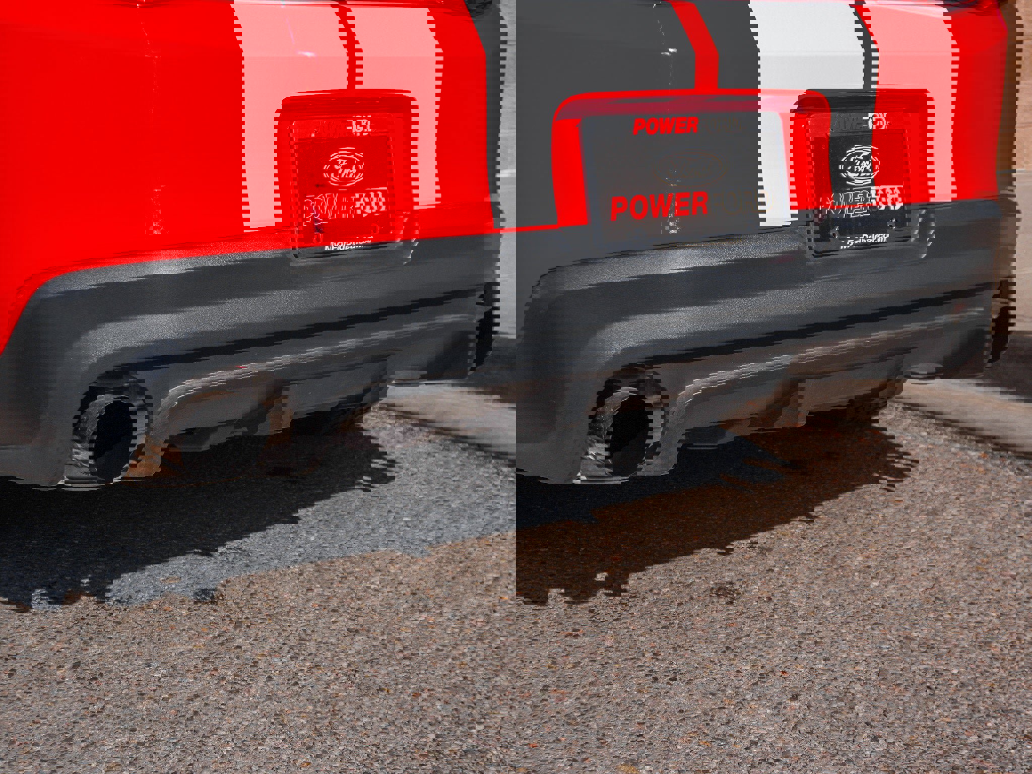 Used 2011 Ford Mustang Shelby GT500 w/ Electronics Pkg image 20