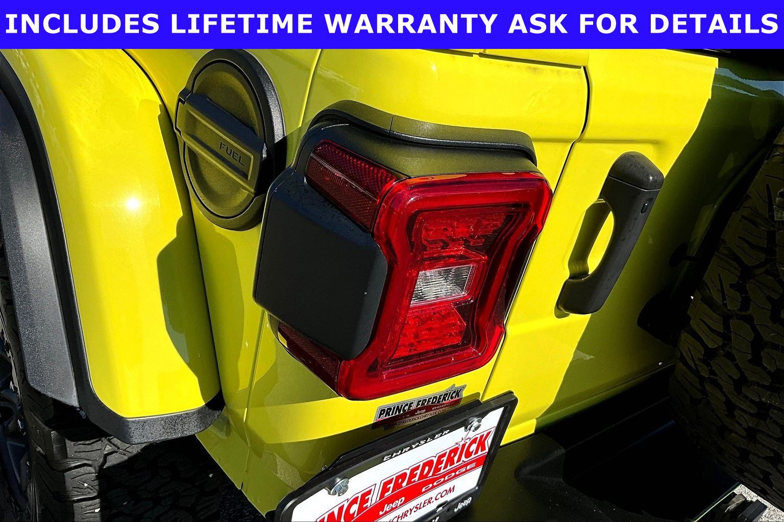 Used 2023 Jeep Wrangler Unlimited Rubicon 392 w/ Xtreme Recon 35" Tire Package AWD/4WD image 24
