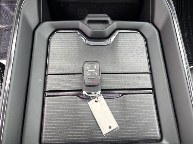 Used 2024 RAM 3500 Limited image 35