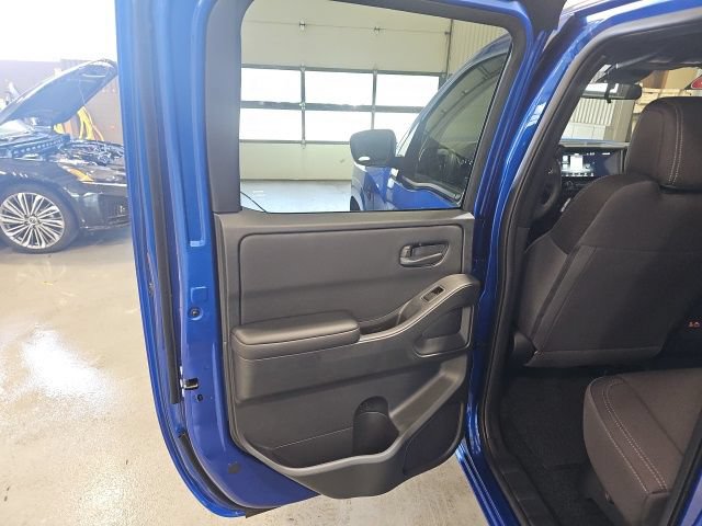 New 2026 Nissan Frontier SV w/ SV Convenience Package AWD/4WD image 18
