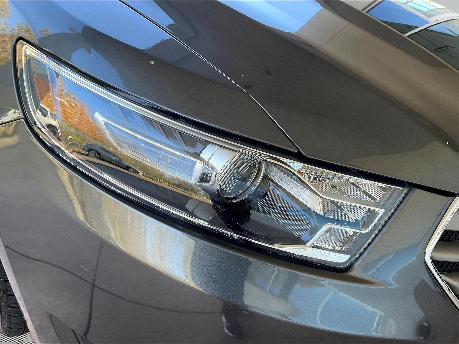 Used 2016 Ford Taurus SEL FWD image 30