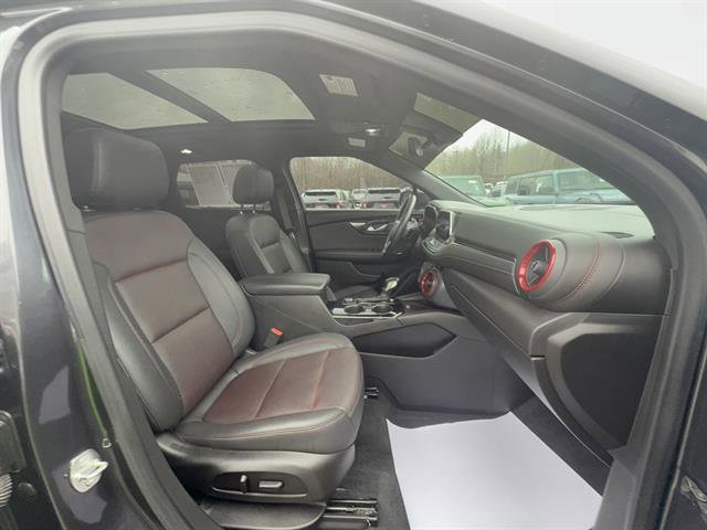 Used 2021 Chevrolet Blazer RS w/ Enhanced Convenience Package image 26