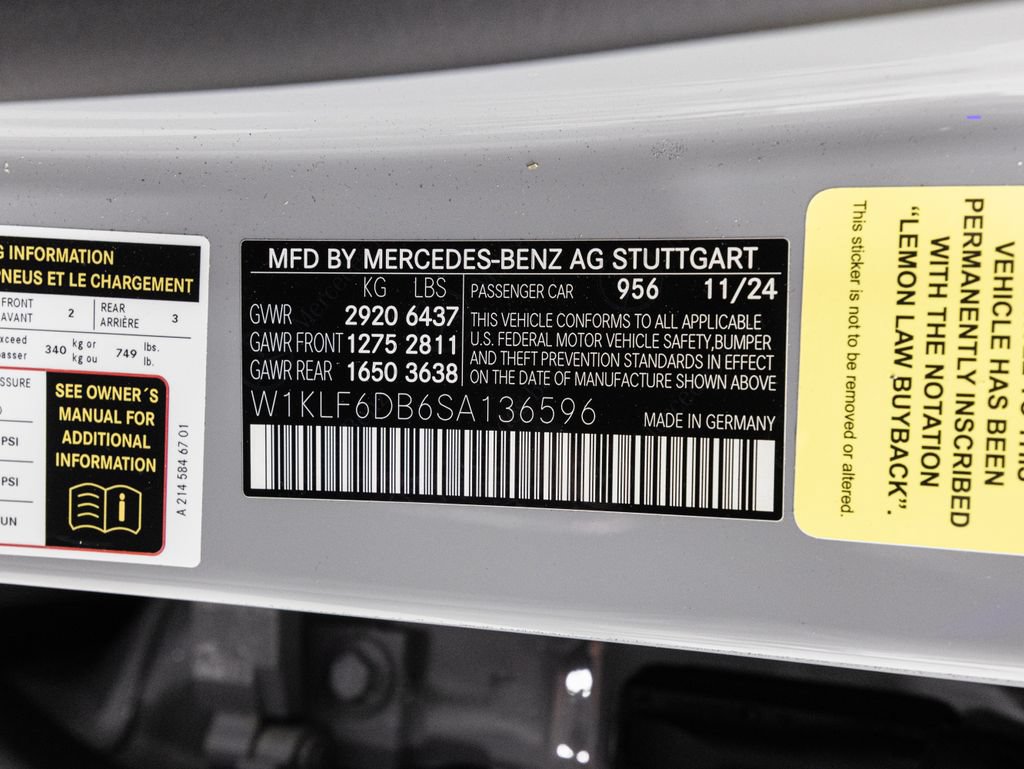 Used 2025 Mercedes-Benz E 53 AMG e 4MATIC Sedan w/ Multicontour Seating Package image 38