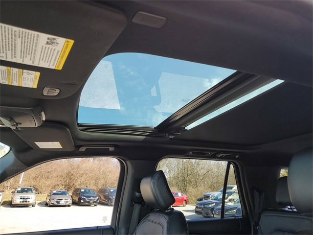 Used 2018 Ford Expedition Max Limited w/ Equipment Group 301A image 29