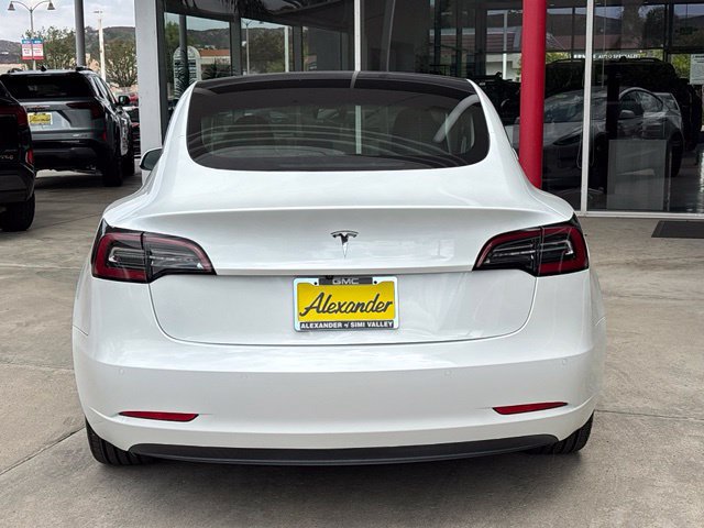 Used 2021 Tesla Model 3 Standard Range Plus RWD image 4