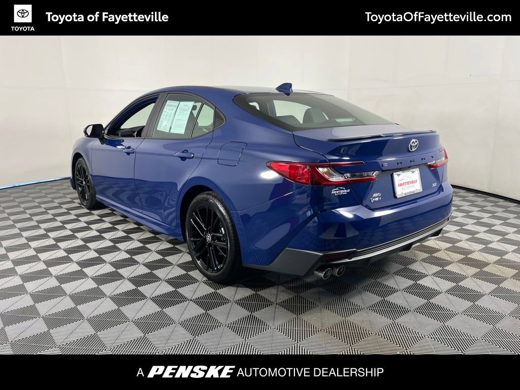 Used 2026 Toyota Camry SE w/ Multimedia Upgrade Package AWD/4WD image 3