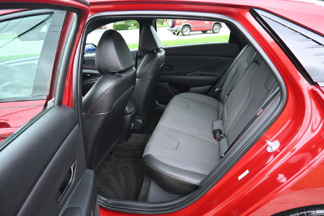 Used 2025 Hyundai Elantra N Line FWD image 24