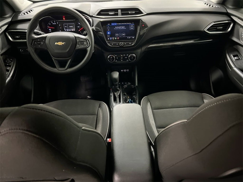 Used 2023 Chevrolet TrailBlazer LT w/ Convenience Package image 10