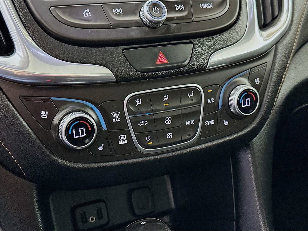 Used 2018 Chevrolet Equinox Premier AWD/4WD image 22