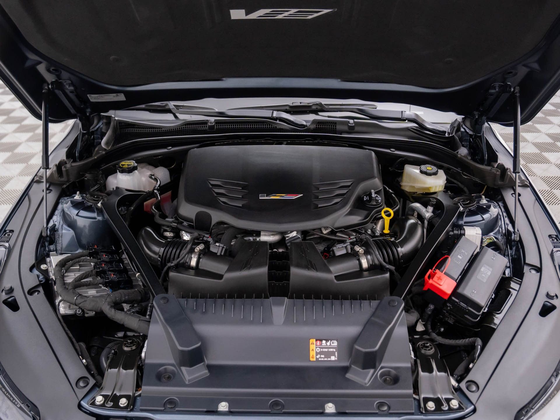 Certified 2025 Cadillac CT4 V Blackwing w/ Carbon Fiber 1 Package image 41