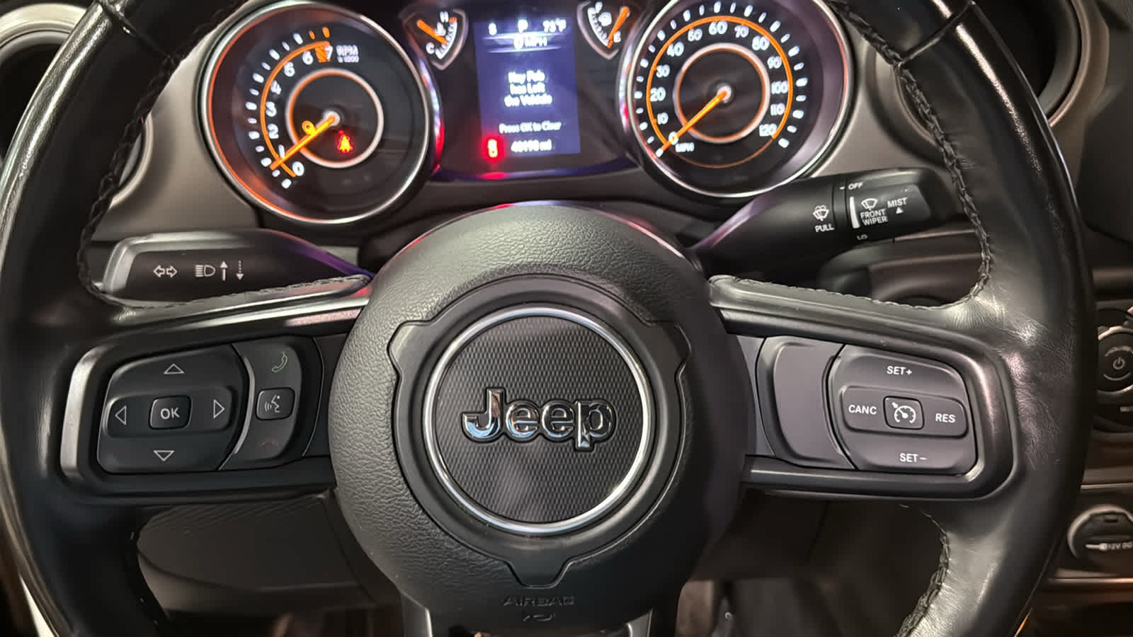 Used 2022 Jeep Gladiator Overland AWD/4WD image 11