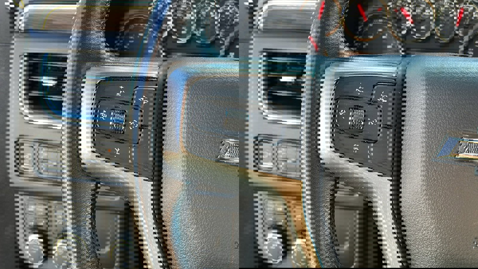 Used 2021 Chevrolet Tahoe Z71 image 13